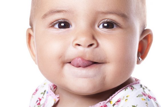 Bebeklerde Dil Bağı ve Emziren Annelere Etkileri